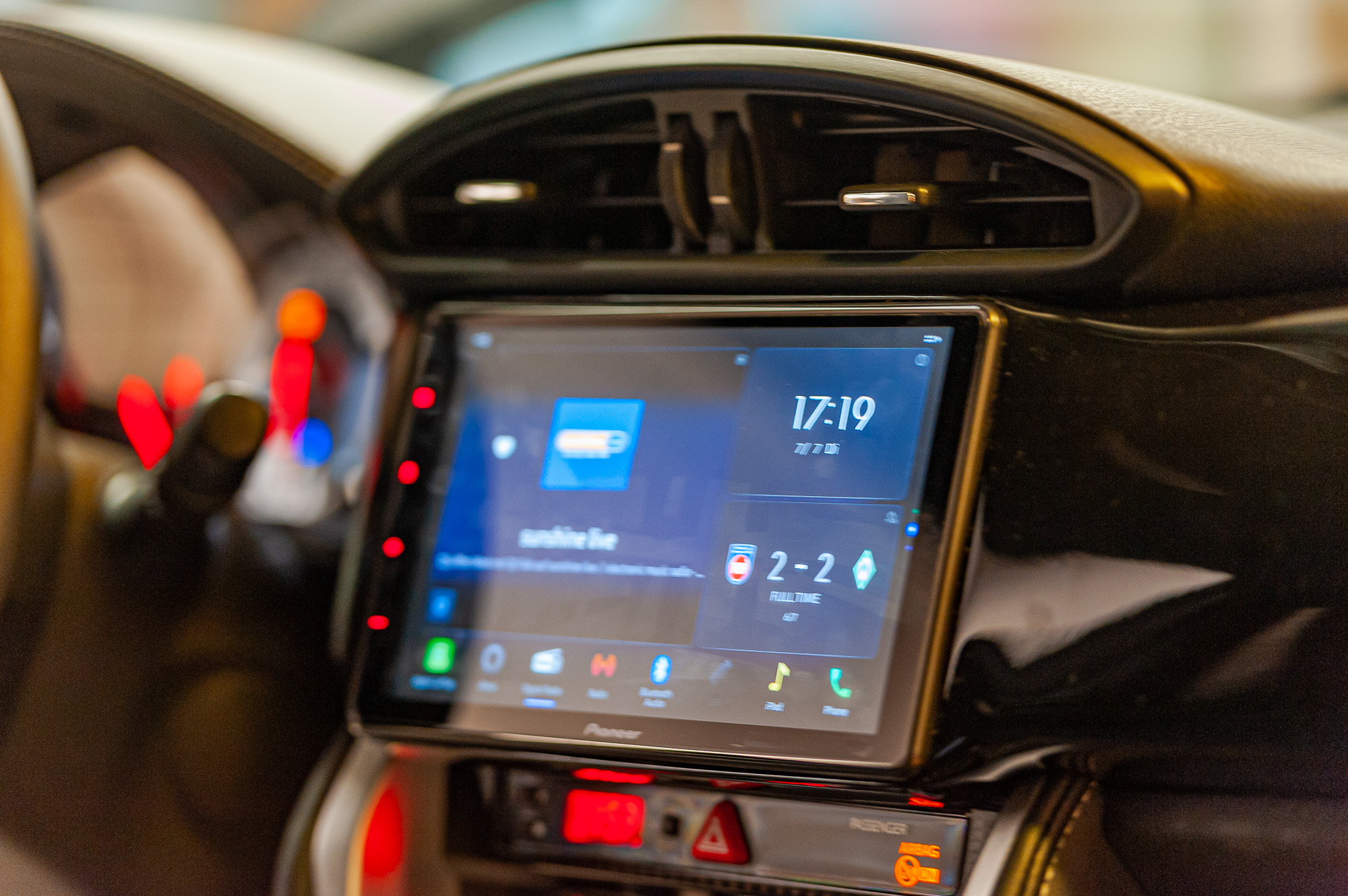 Toyota GT86 Subaru BRZ 2 DIN Radio nachrüsten Toyota GT86 Subaru BRZ 2 DIN Radio nachrüsten