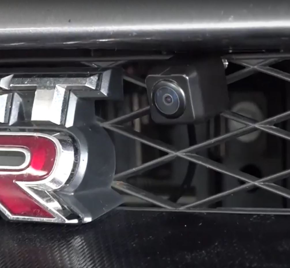 Frontkamera Nissan GTR R35 Modell 2017 Frontkamera nachrüsten Frontkamera Nissan GTR R35 Modell 2017 Frontkamera nachrüsten
