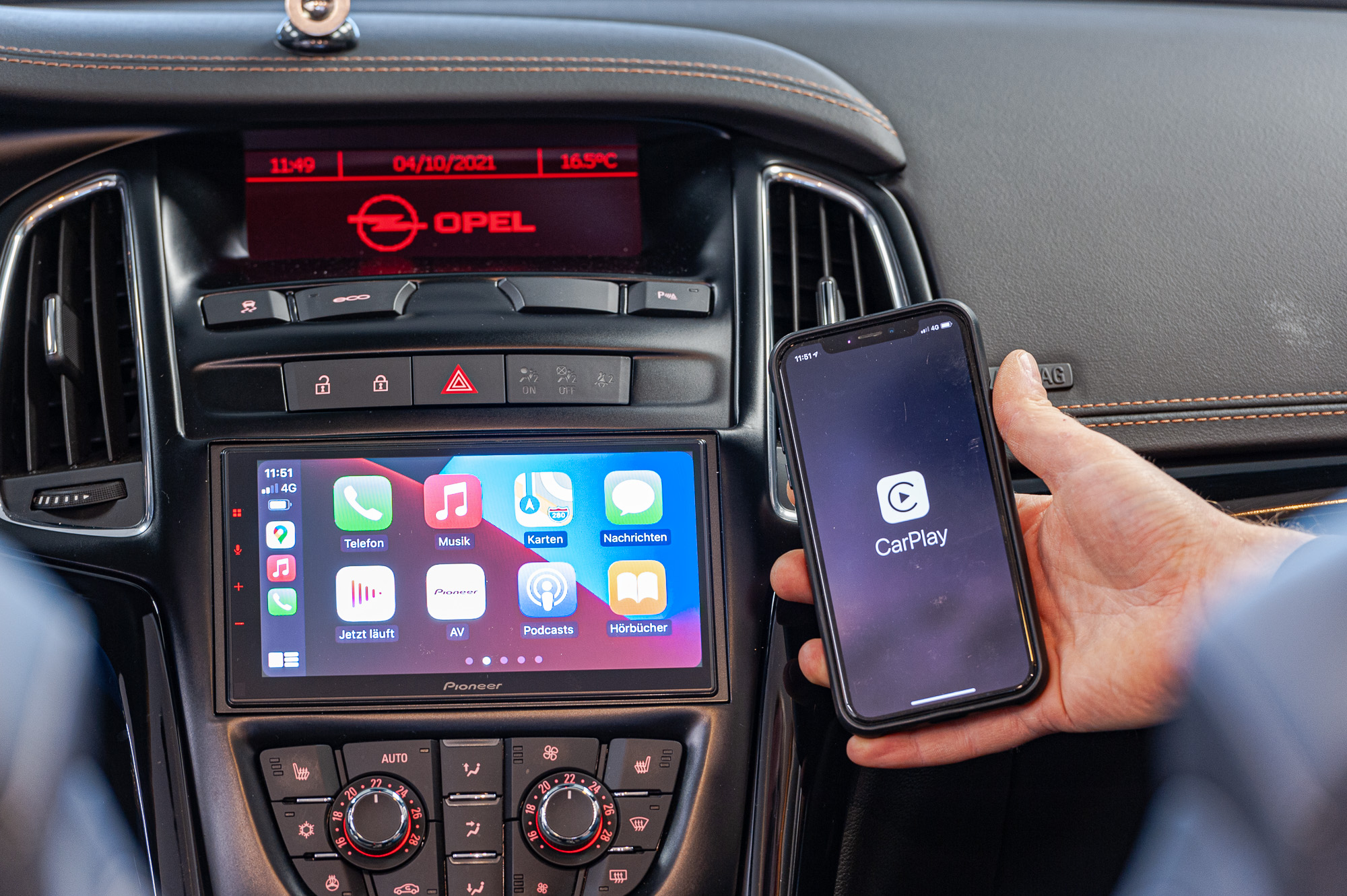 Opel / Vauxhall Cascada 2 DIN Radio Apple CarPlay wireless Android Auto DAB+