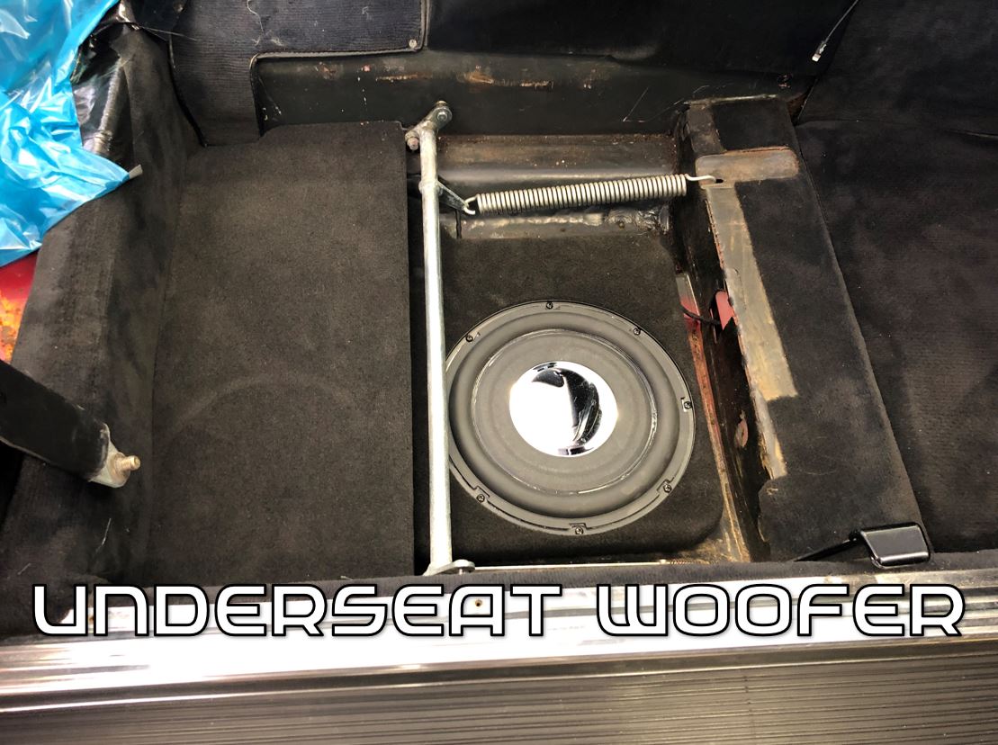 Mercedes SL R107 neue Lautsprecher und Subwoofer nachrüsten