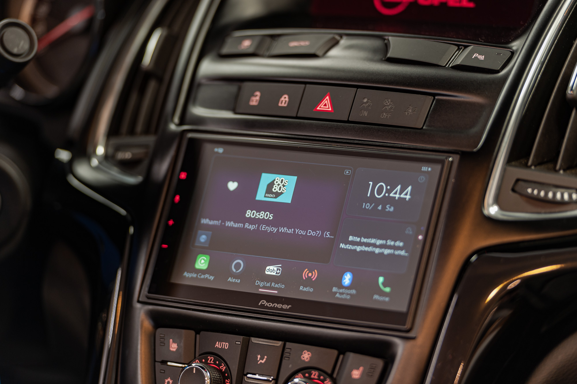 Opel / Vauxhall Cascada 2 DIN Radio Apple CarPlay wireless Android Auto DAB+